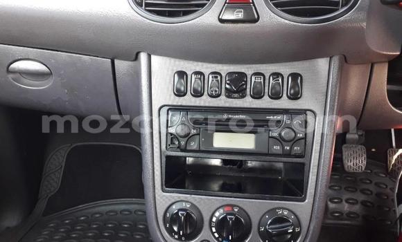 Comprar Usado Mercedes-Benz A200 Azul Carro em Maputo em Maputo Comprar Usado Mercedes-Benz A200 Azul Carro em Maputo em Maputo