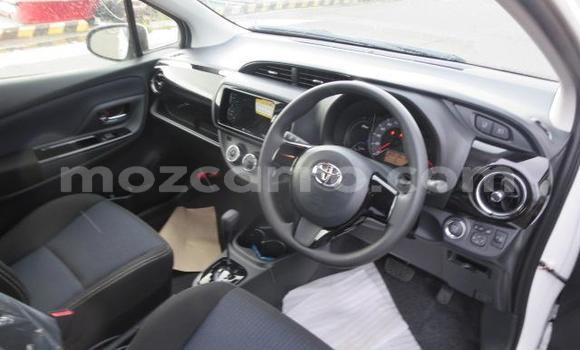 Buy Used Toyota Vitz White Car in Beira in Sofala Buy Used Toyota Vitz White Car in Beira in Sofala