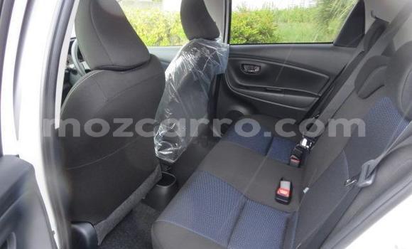 Buy Used Toyota Vitz White Car in Beira in Sofala Buy Used Toyota Vitz White Car in Beira in Sofala