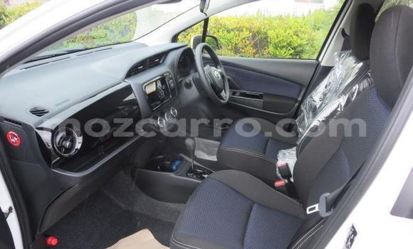 Buy Used Toyota Vitz White Car in Beira in Sofala Buy Used Toyota Vitz White Car in Beira in Sofala