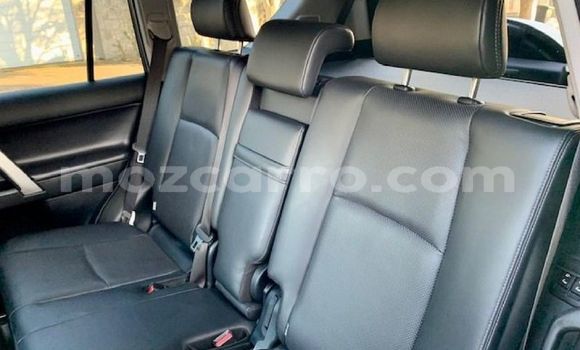 Nunua Ilio tumika Toyota Land Cruiser Prado Nyeupe Gari ndani ya Maputo nchini Maputo Nunua Ilio tumika Toyota Land Cruiser Prado Nyeupe Gari ndani ya Maputo nchini Maputo