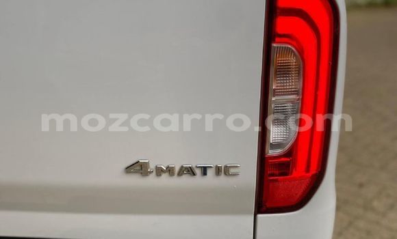 Comprar Usado Mercedes‒Benz X-klasse Concept Branco Carro em Maputo em Maputo Comprar Usado Mercedes‒Benz X-klasse Concept Branco Carro em Maputo em Maputo