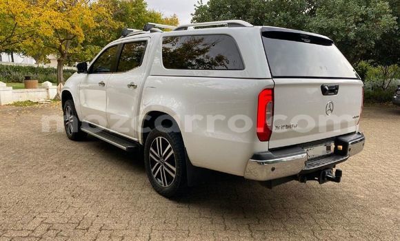 Comprar Usado Mercedes‒Benz X-klasse Concept Branco Carro em Maputo em Maputo Comprar Usado Mercedes‒Benz X-klasse Concept Branco Carro em Maputo em Maputo