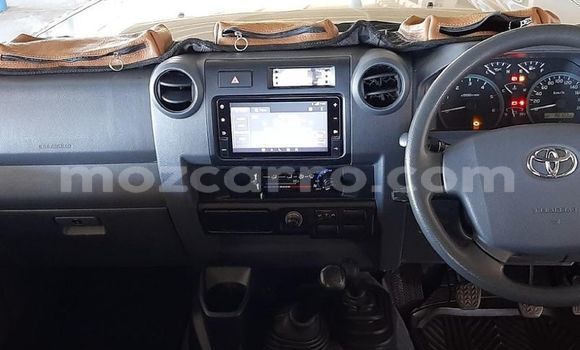 Comprar Usado Toyota Land Cruiser De outros Carro em Maputo em Maputo Comprar Usado Toyota Land Cruiser De outros Carro em Maputo em Maputo