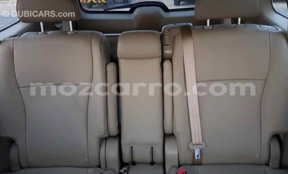 Comprar Importar Toyota Highlander Verde Carro em Import - Dubai em Cabo Delgado Comprar Importar Toyota Highlander Verde Carro em Import - Dubai em Cabo Delgado