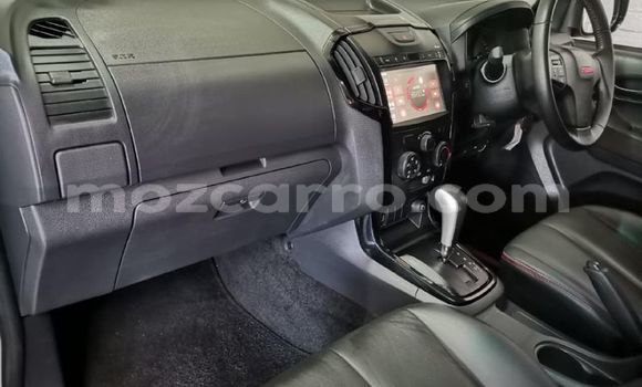 Tenga Tsaru Isuzu D-max X-Series Zvimwe Mota in Maputo in Maputo Tenga Tsaru Isuzu D-max X-Series Zvimwe Mota in Maputo in Maputo