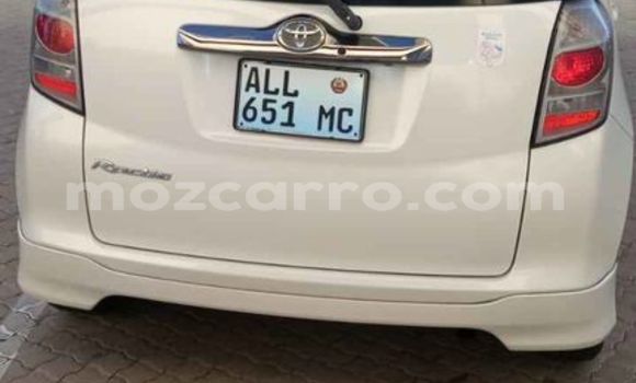 Tenga Tsaru Toyota Ractis Chena Mota in Maputo in Maputo Tenga Tsaru Toyota Ractis Chena Mota in Maputo in Maputo