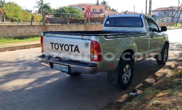 Buy Used Toyota Hilux Silver Car in Maputo in Maputo Buy Used Toyota Hilux Silver Car in Maputo in Maputo