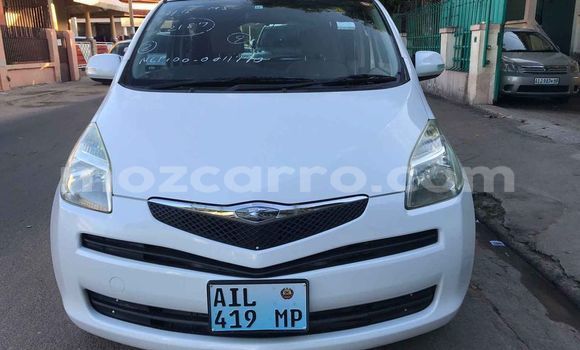 Comprar Usado Toyota Ractis Branco Carro em Maputo em Maputo