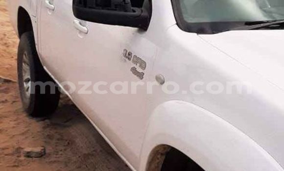 Tenga Tsaru Mazda BT-50 Chena Mota in Maputo in Maputo Tenga Tsaru Mazda BT-50 Chena Mota in Maputo in Maputo