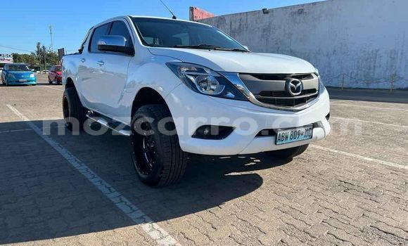 Tenga Tsaru Mazda BT-50 Chena Mota in Maputo in Maputo