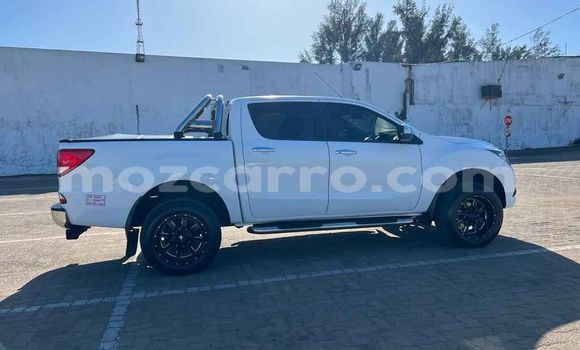 Buy Used Mazda BT-50 White Car in Maputo in Maputo Buy Used Mazda BT-50 White Car in Maputo in Maputo