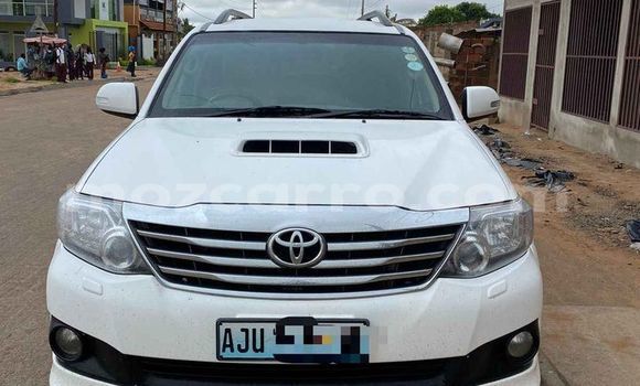 Tenga Tsaru Toyota Fortuner Chena Mota in Maputo in Maputo Tenga Tsaru Toyota Fortuner Chena Mota in Maputo in Maputo