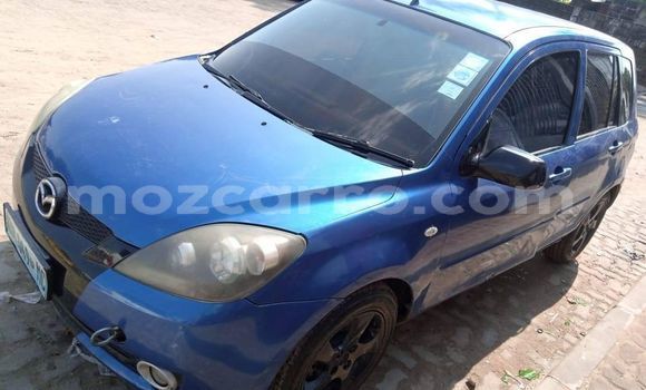 Comprar Usado Mazda Demio Azul Carro em Maputo em Maputo