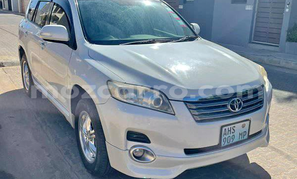 Buy Used Toyota Vanguard White Car in Maputo in Maputo Buy Used Toyota Vanguard White Car in Maputo in Maputo