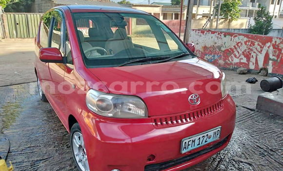 Nunua Ilio tumika Toyota Porte Nyekundu Gari ndani ya Maputo nchini Maputo