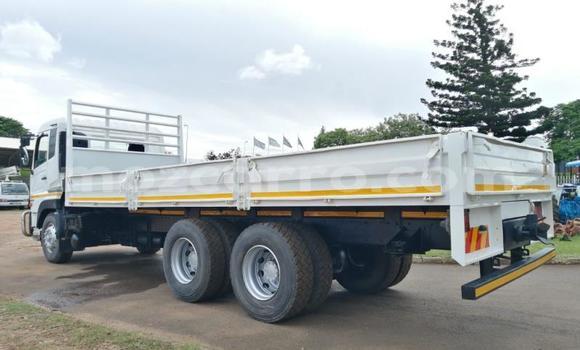 Tenga Tsaru Nissan UD Chena Rori in Maputo in Maputo Tenga Tsaru Nissan UD Chena Rori in Maputo in Maputo