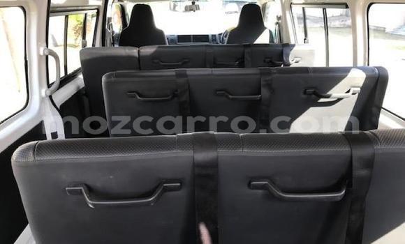 Comprar Usado Toyota Hiace Branco Carro em Maputo em Maputo Comprar Usado Toyota Hiace Branco Carro em Maputo em Maputo