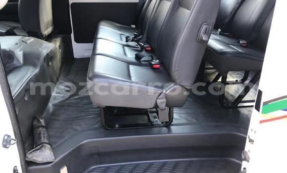 Comprar Usado Toyota Hiace Branco Carro em Maputo em Maputo Comprar Usado Toyota Hiace Branco Carro em Maputo em Maputo