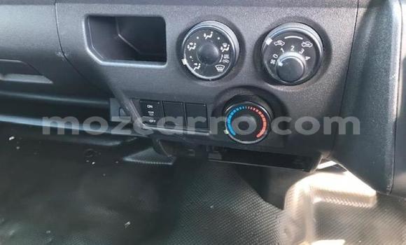 Comprar Usado Toyota Hiace Branco Carro em Maputo em Maputo Comprar Usado Toyota Hiace Branco Carro em Maputo em Maputo