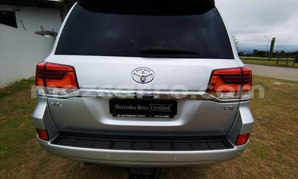 Comprar Usado Toyota Land Cruiser Prata Carro em Maputo em Maputo Comprar Usado Toyota Land Cruiser Prata Carro em Maputo em Maputo