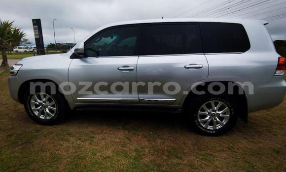 Comprar Usado Toyota Land Cruiser Prata Carro em Maputo em Maputo Comprar Usado Toyota Land Cruiser Prata Carro em Maputo em Maputo
