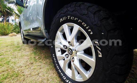 Comprar Usado Toyota Land Cruiser Prata Carro em Maputo em Maputo Comprar Usado Toyota Land Cruiser Prata Carro em Maputo em Maputo