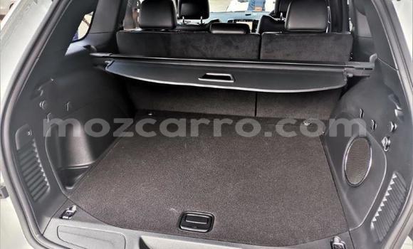 Buy Used Jeep Grand Cherokee White Car in Maputo in Maputo Buy Used Jeep Grand Cherokee White Car in Maputo in Maputo
