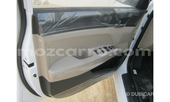 Nunua Imported Hyundai Elantra Nyeupe Gari ndani ya Import - Dubai nchini Cabo Delgado Nunua Imported Hyundai Elantra Nyeupe Gari ndani ya Import - Dubai nchini Cabo Delgado