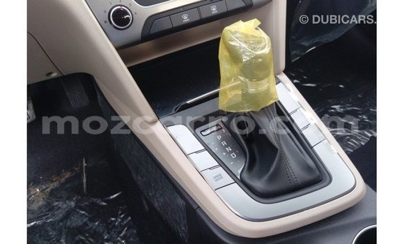 Nunua Imported Hyundai Elantra Nyeupe Gari ndani ya Import - Dubai nchini Cabo Delgado Nunua Imported Hyundai Elantra Nyeupe Gari ndani ya Import - Dubai nchini Cabo Delgado