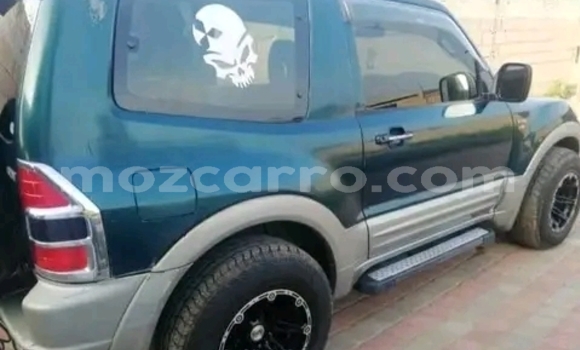 Comprar Usado Mitsubishi Pajero Verde Carro em Maputo em Maputo