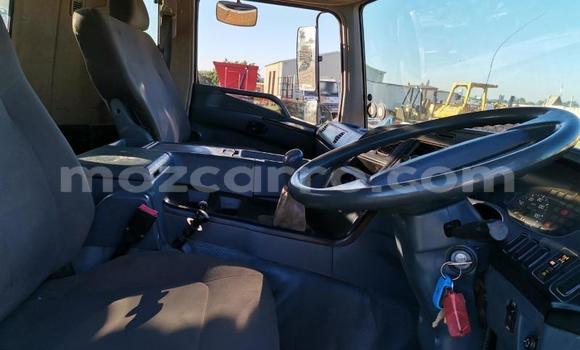 Comprar Usado Mitsubishi L400 Branco Caminhão em Maputo em Maputo Comprar Usado Mitsubishi L400 Branco Caminhão em Maputo em Maputo