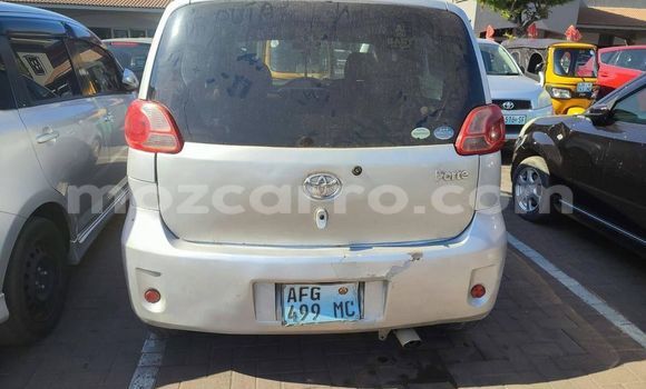 Buy Used Toyota Porte Silver Car in Maputo in Maputo Buy Used Toyota Porte Silver Car in Maputo in Maputo