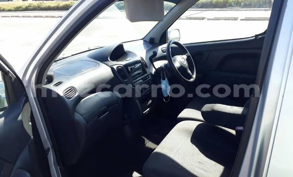 Buy Used Toyota FunCargo Silver Car in Maputo in Maputo Buy Used Toyota FunCargo Silver Car in Maputo in Maputo