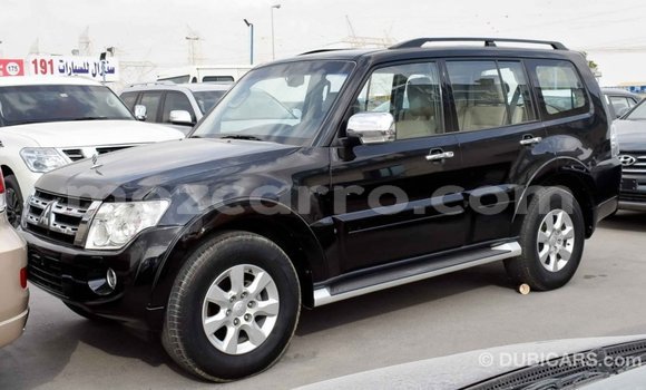 Comprar Importar Mitsubishi Pajero Preto Carro em Import - Dubai em Cabo Delgado Comprar Importar Mitsubishi Pajero Preto Carro em Import - Dubai em Cabo Delgado