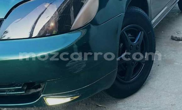 Comprar Usado Toyota Platz Verde Carro em Maputo em Maputo