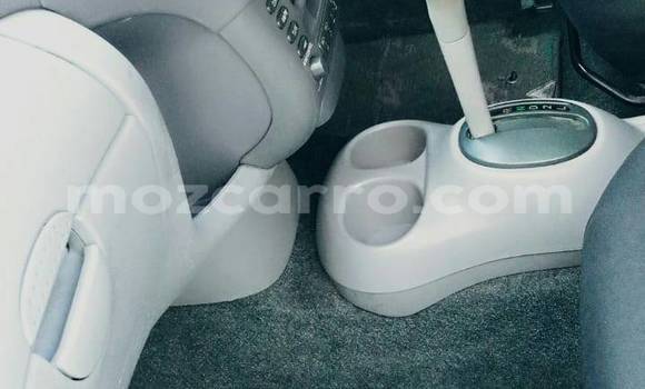 Buy Used Toyota Platz Green Car in Maputo in Maputo Buy Used Toyota Platz Green Car in Maputo in Maputo