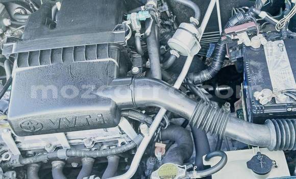 Buy Used Toyota Platz Green Car in Maputo in Maputo Buy Used Toyota Platz Green Car in Maputo in Maputo