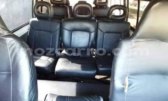 Comprar Usado Toyota Hiace Bege Carro em Maputo em Maputo Comprar Usado Toyota Hiace Bege Carro em Maputo em Maputo