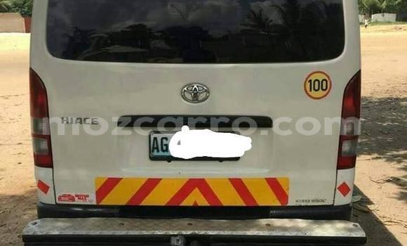 Comprar Usado Toyota Hiace Bege Carro em Maputo em Maputo Comprar Usado Toyota Hiace Bege Carro em Maputo em Maputo