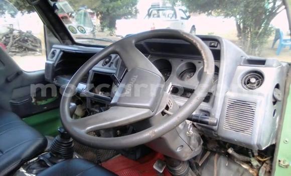 Comprar Usado Toyota Dyna Verde Carro em Maputo em Maputo Comprar Usado Toyota Dyna Verde Carro em Maputo em Maputo