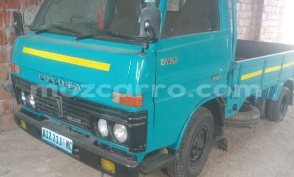 Comprar Usado Toyota Dyna Azul Carro em Maputo em Maputo Comprar Usado Toyota Dyna Azul Carro em Maputo em Maputo