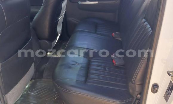 Comprar Usado Toyota Hilux Branco Carro em Maputo em Maputo Comprar Usado Toyota Hilux Branco Carro em Maputo em Maputo