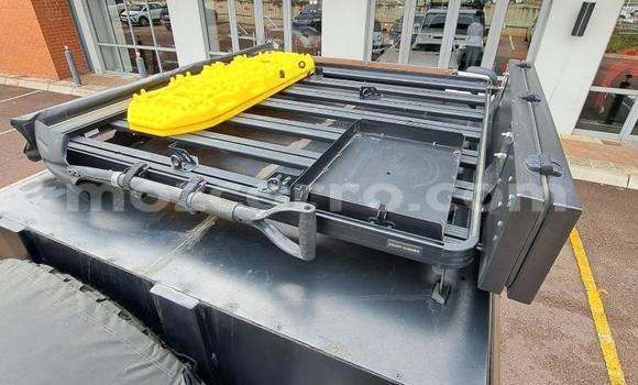 Comprar Usado Toyota Land Cruiser Branco Carro em Maputo em Maputo Comprar Usado Toyota Land Cruiser Branco Carro em Maputo em Maputo