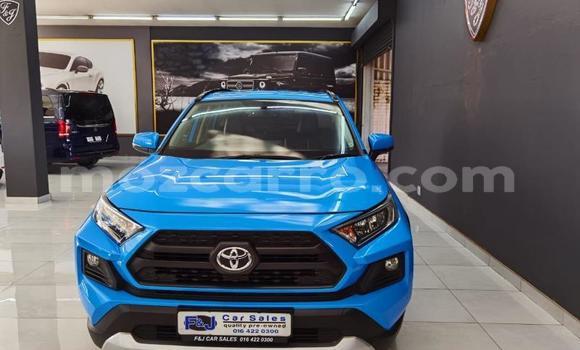 Comprar Usado Toyota RAV4 Azul Carro em Maputo em Maputo Comprar Usado Toyota RAV4 Azul Carro em Maputo em Maputo