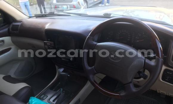 Nunua Ilio tumika Toyota Land Cruiser Nyeupe Gari ndani ya Maputo nchini Maputo Nunua Ilio tumika Toyota Land Cruiser Nyeupe Gari ndani ya Maputo nchini Maputo