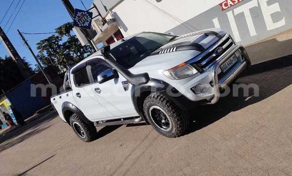 Buy Used Ford Ranger Red Car in Mocambique in Nampula Buy Used Ford Ranger Red Car in Mocambique in Nampula