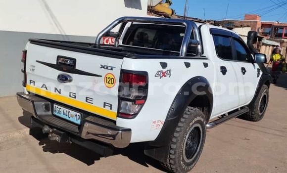 Buy Used Ford Ranger Red Car in Mocambique in Nampula Buy Used Ford Ranger Red Car in Mocambique in Nampula