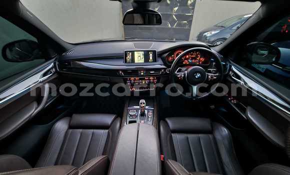 Nunua Ilio tumika BMW X5 M Nyeusi Gari ndani ya Maputo nchini Maputo Nunua Ilio tumika BMW X5 M Nyeusi Gari ndani ya Maputo nchini Maputo