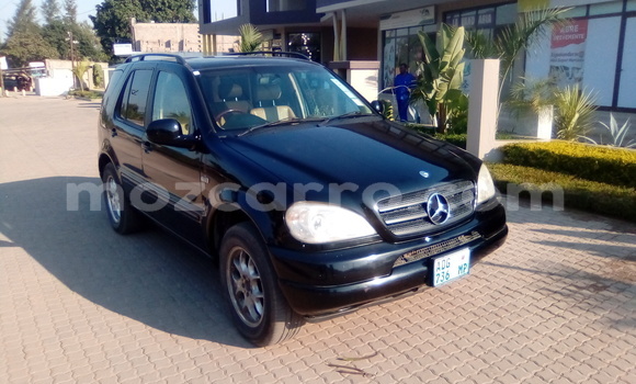 Comprar Usado Mercedes-Benz 740Li Preto Carro em Maputo em Maputo Comprar Usado Mercedes-Benz 740Li Preto Carro em Maputo em Maputo